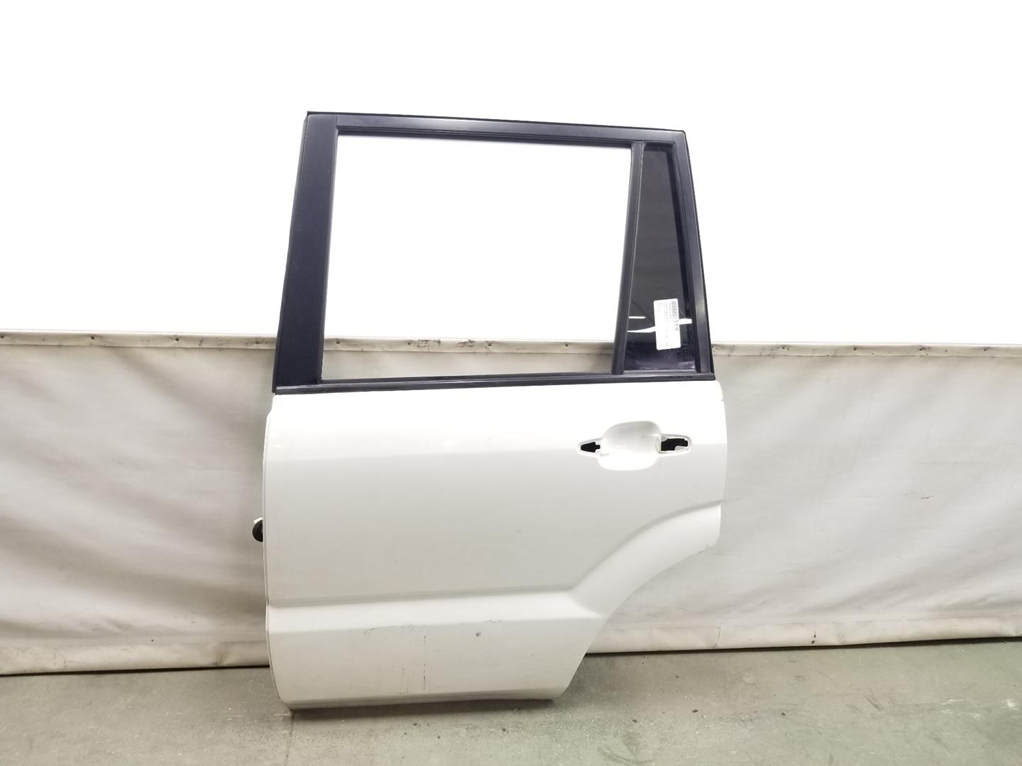 TOYOTA Land Cruiser 70 Series (1984-2024) Rear Left Door 6700460270, 6700460270, COLORBLANCO056 19792290