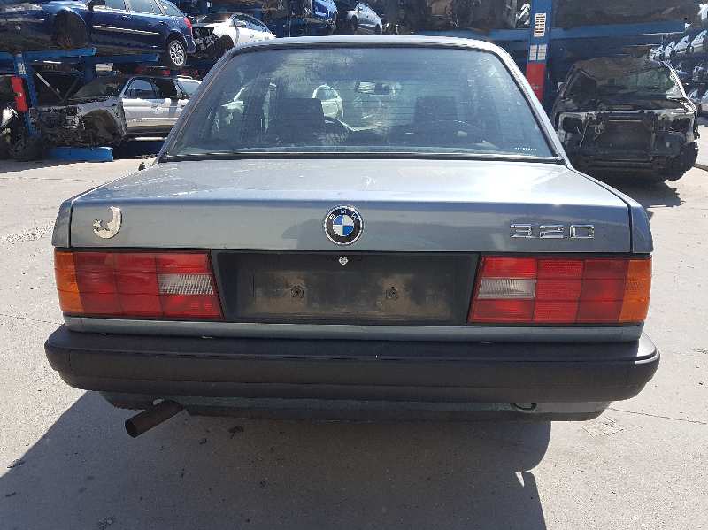 BMW 3 Series E30 (1982-1994) Galinių dešinių durų išorinė rankenėlė 51211923996, 51211923996 19629855