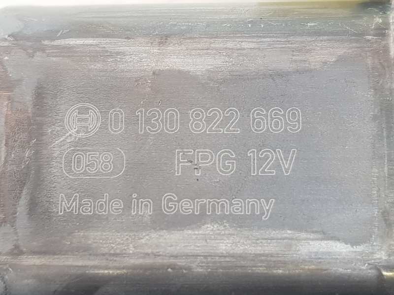 AUDI A4 B9/8W (2015-2024) Moteur de commande de vitre de porte arrière gauche 8W0959811,8W0959811 19689890