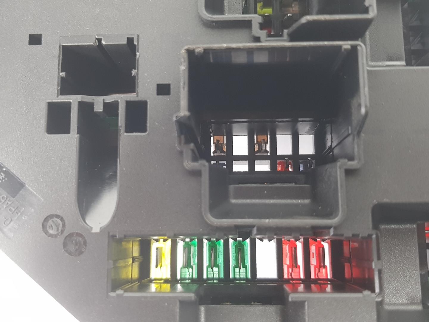 BMW 5 Series Gran Turismo F07 (2010-2017) Fuse Box 61149264924,9264924 24228422