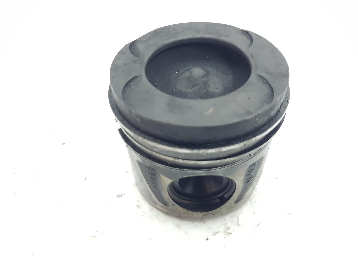 MERCEDES-BENZ M-Class W166 (2011-2015) Dugattyú A6510302017, PISTON651960 24133819