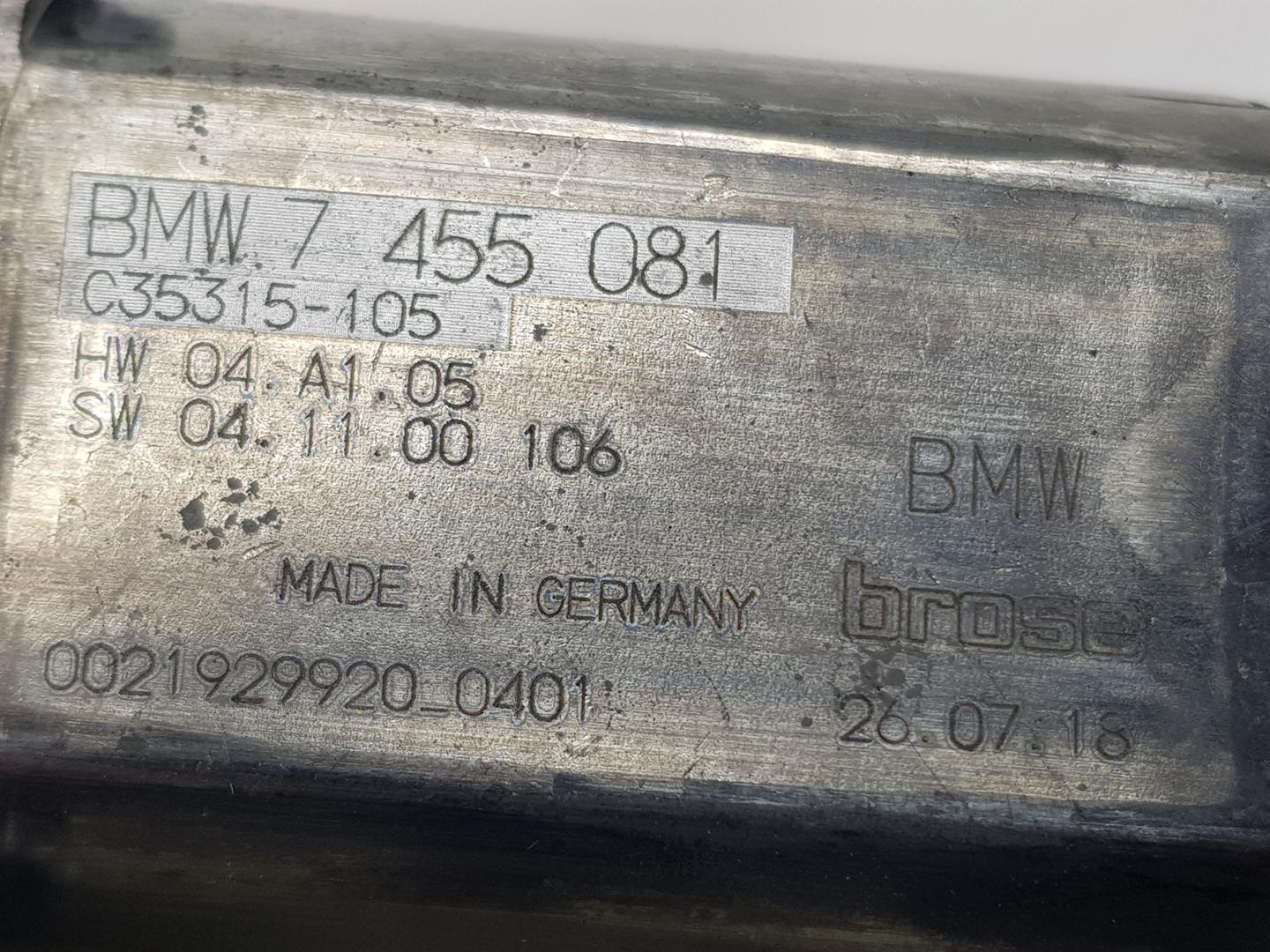 BMW X4 F26 (2014-2018) Priekinių dešinių durų stiklo pakelėjo varikliukas 7455081, 5A5C893 24700069