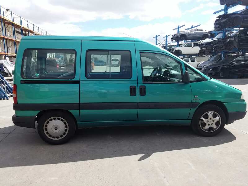 FIAT Scudo 1 generation (1996-2007) Маторчик стеклоподъемника передней левой двери 1488560080, 400671T2 24190175