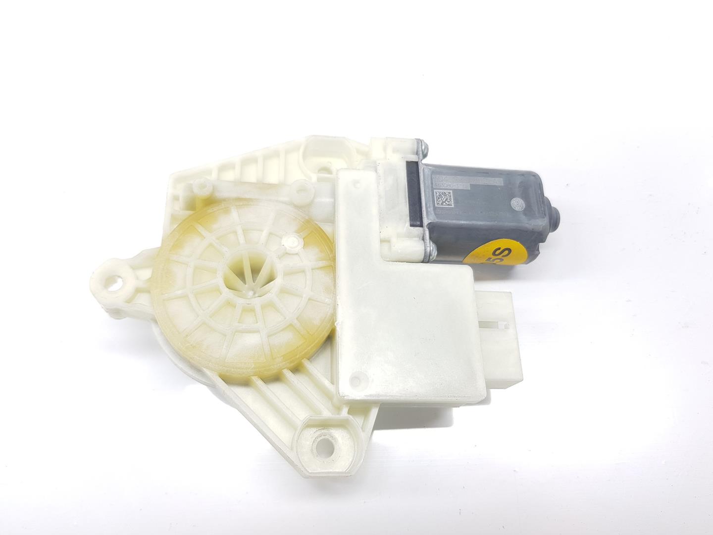 VOLKSWAGEN Golf 7 generation (2012-2024) Rear Right Door Window Control Motor 5Q4959812F,5Q4959812F 21624968