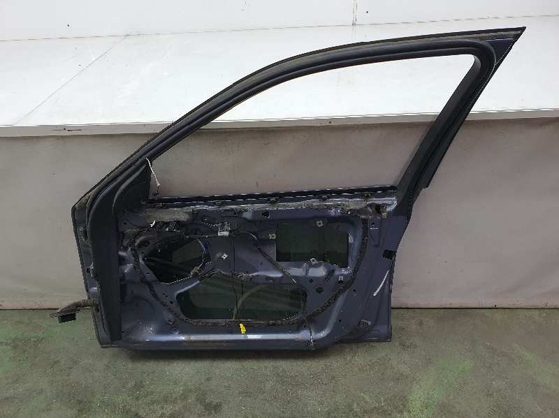 BMW 3 Series E46 (1997-2006) Front Right Door 41517034152, 41517034152, GRIS372SINACESORIOS 19738499