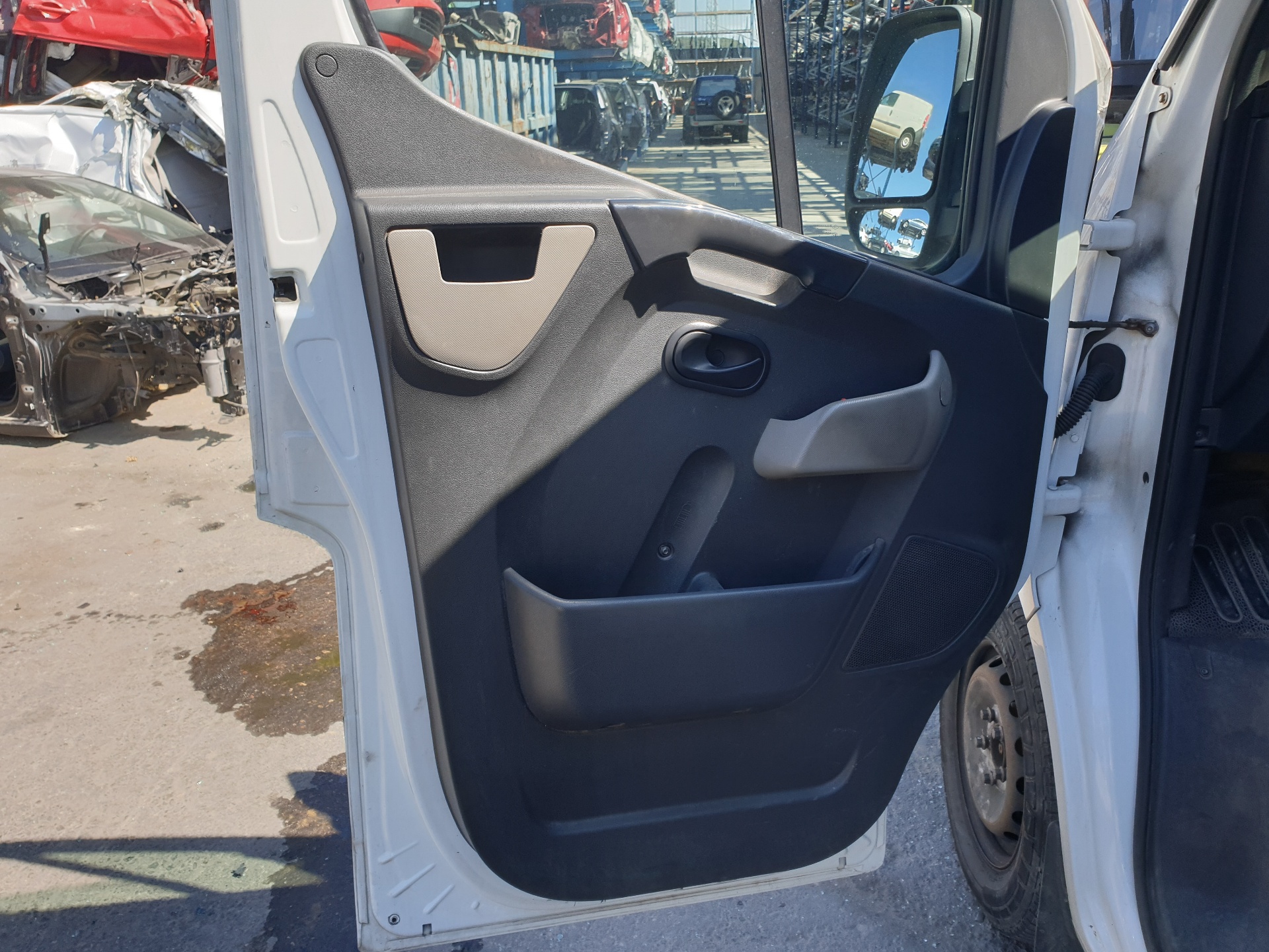 RENAULT Master 3 generation (2010-2023) Moulure de porte coulissante côté gauche 768F20006R,768F20006R 25112513