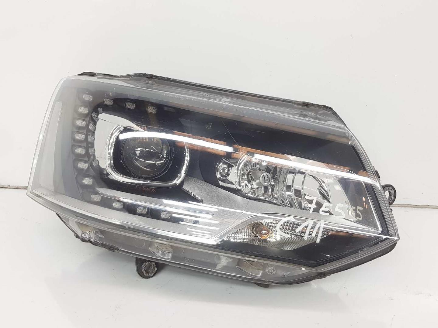 VOLKSWAGEN Transporter T5 (2003-2015) Front Right Headlight 7E5941016,7E5941016,XENON 19734740