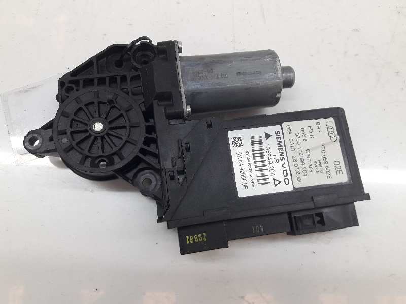 AUDI A4 B6/8E (2000-2005) Rear Right Door Window Control Motor 8E0959802H,8E0959802E 19642755