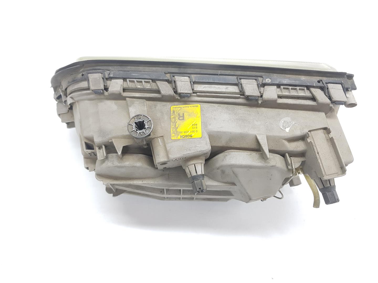 CITROËN C-Class W202/S202 (1993-2001) Правий передній фар A2028201028,A2028201028 21457608