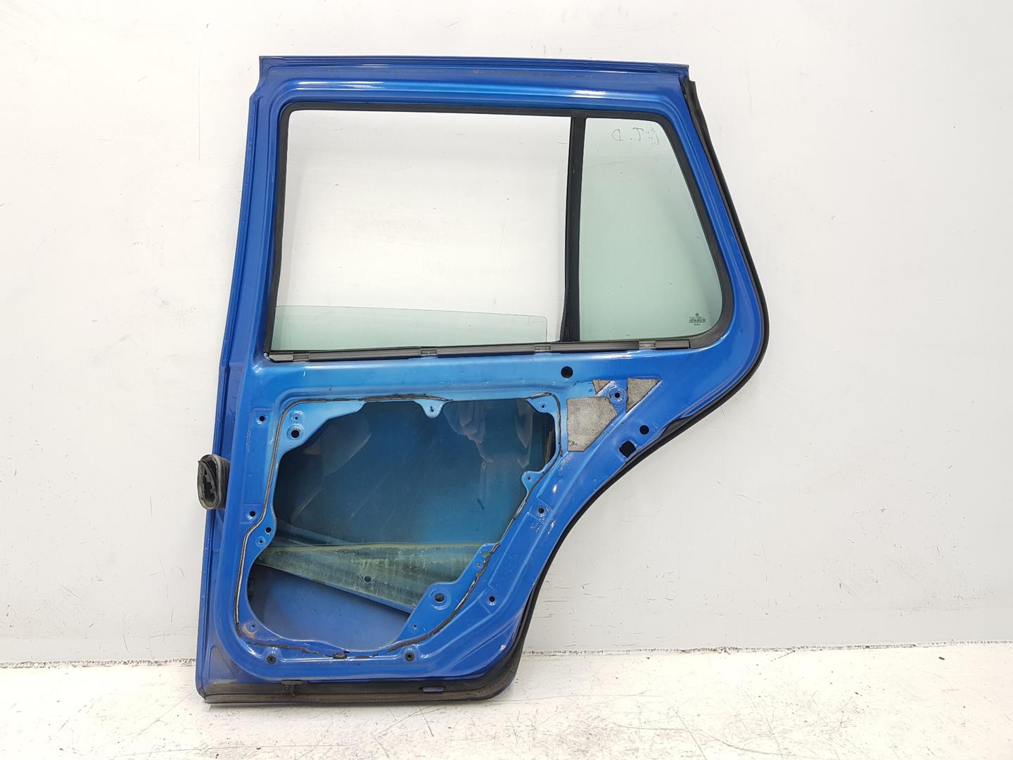 VOLKSWAGEN Golf 4 generation (1997-2006) Rear Right Door 1J6833056F, 1J6833056F, COLORAZULW5Y 24207481