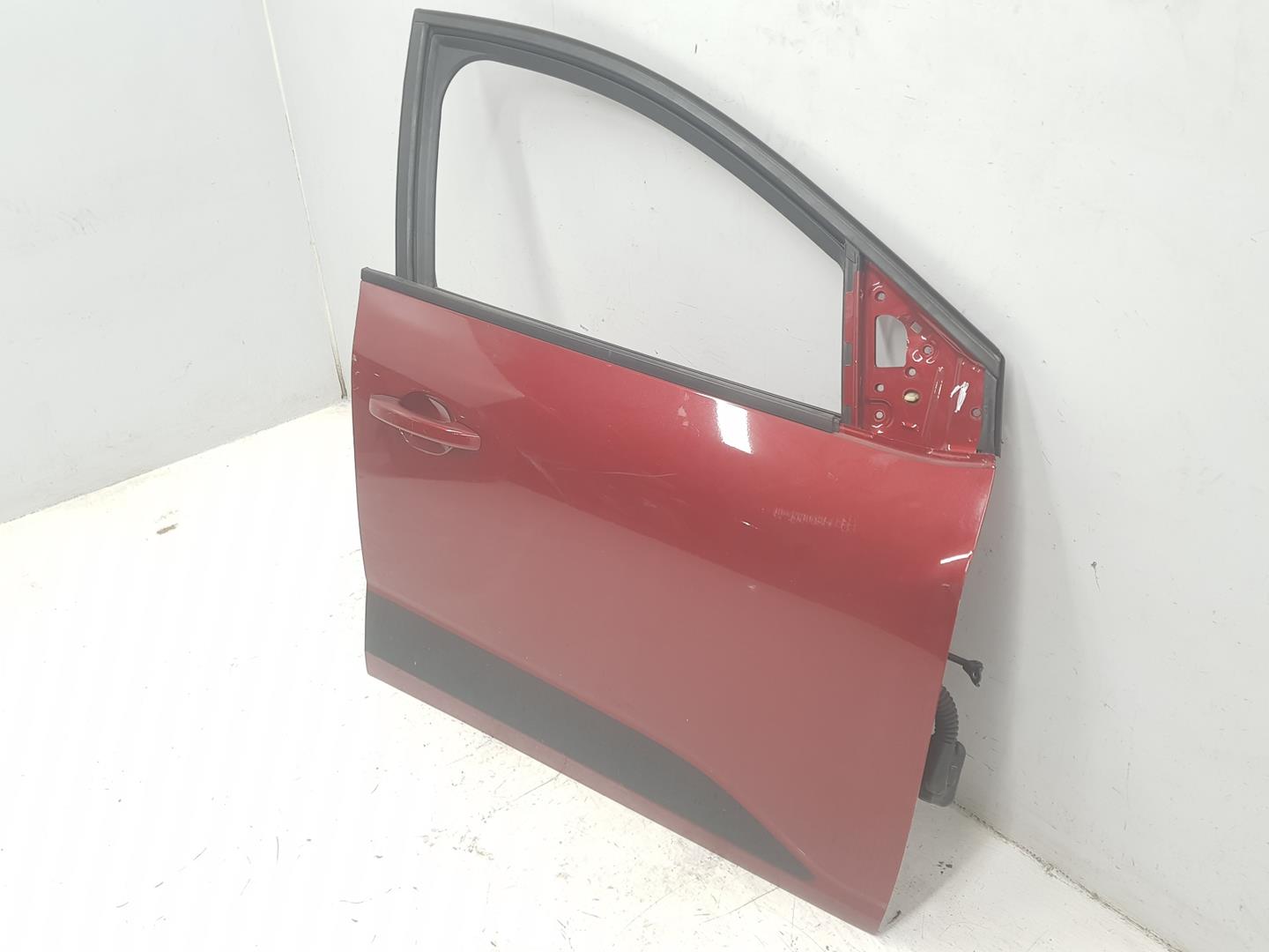 DACIA Sandero 2 generation (2013-2020) Front Right Door 801004600R, COLORROJO, 1141CB 24218857