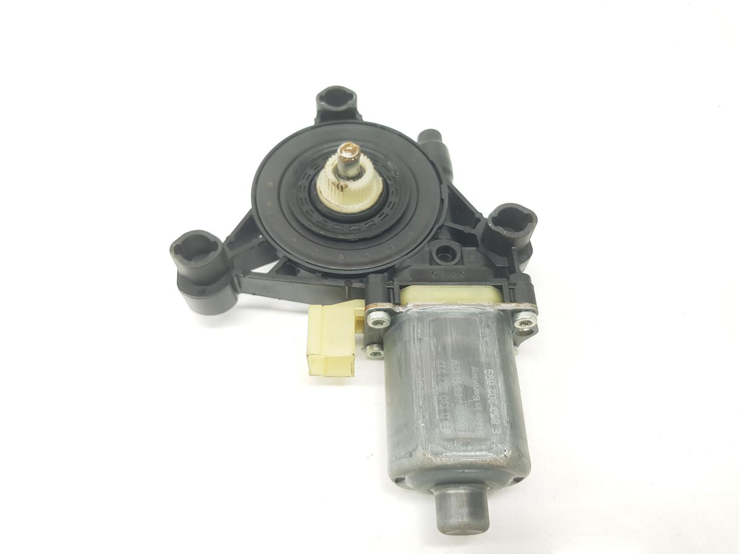 VOLKSWAGEN Golf 7 generation (2012-2024) Front venstre dør vindusregulator motor 5Q0959801B,5Q0959801B 24191796