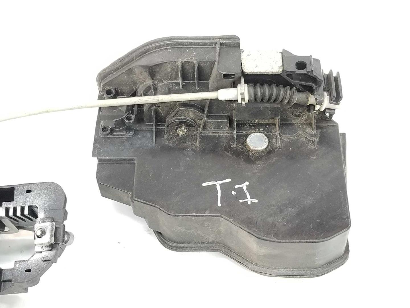 BMW 1 Series E81/E82/E87/E88 (2004-2013) Lås venstre bagdør 51227202147, 51227202148 19707211