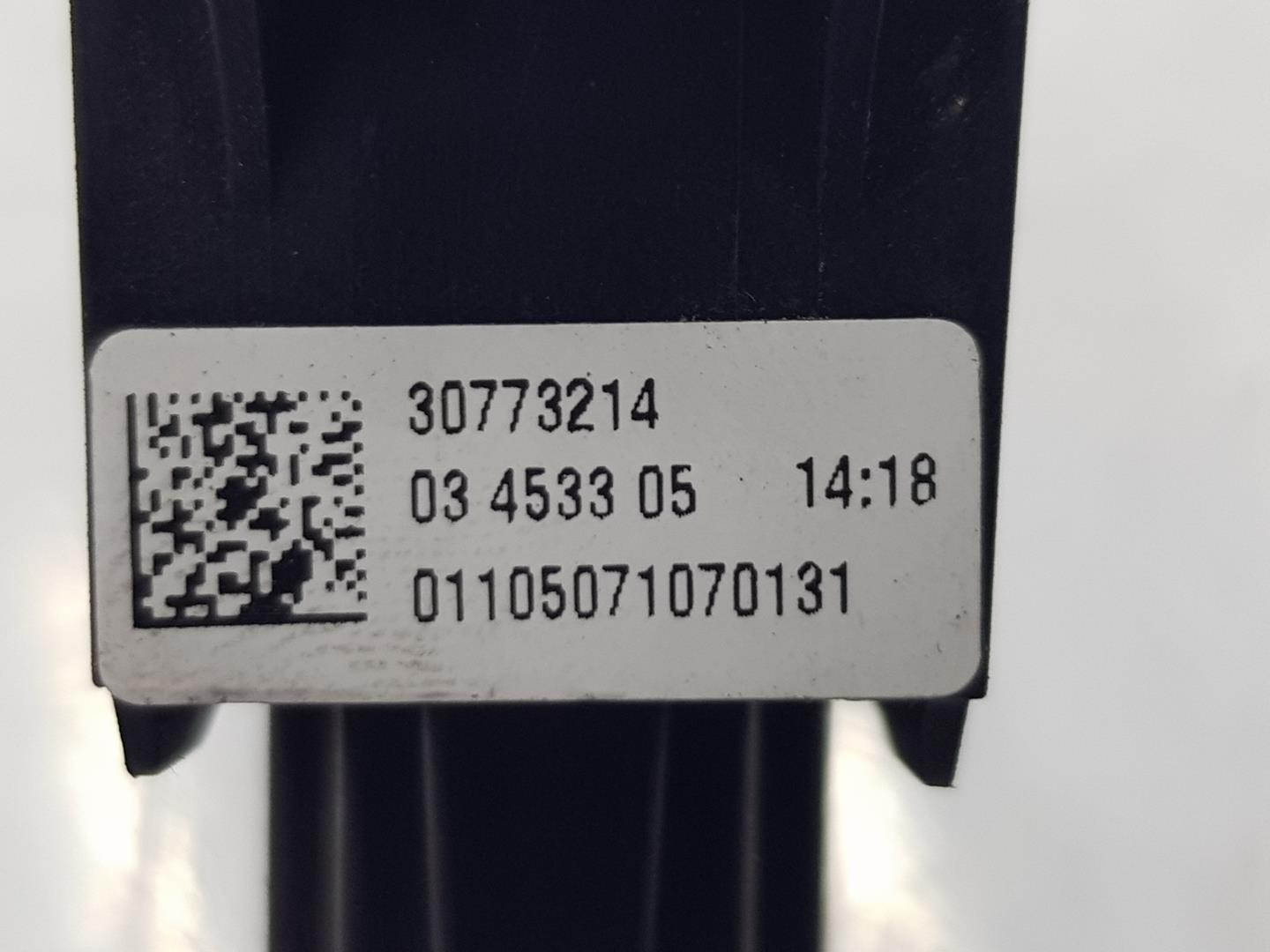 VOLVO V50 1 generation (2003-2012) Кнопка стеклоподъемника передней правой двери 30773214,30773214 19818663