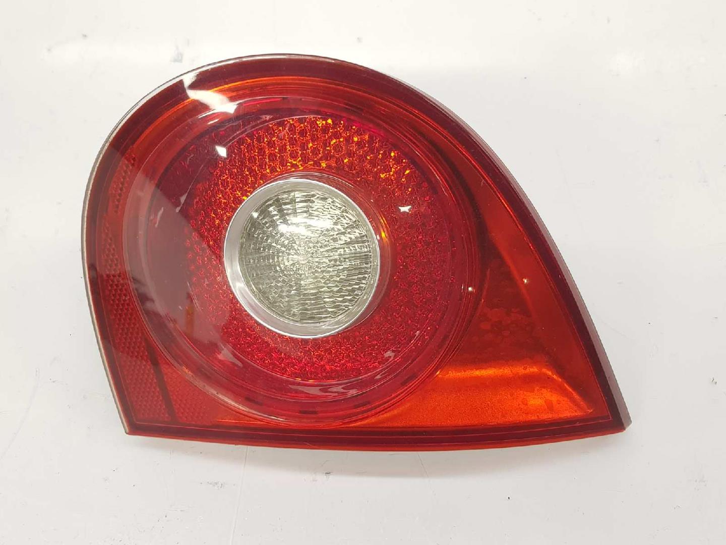 VOLKSWAGEN Golf 5 generation (2003-2009) Right Side Tailgate Taillight 1K6945108C, 1K6945094E 19731686