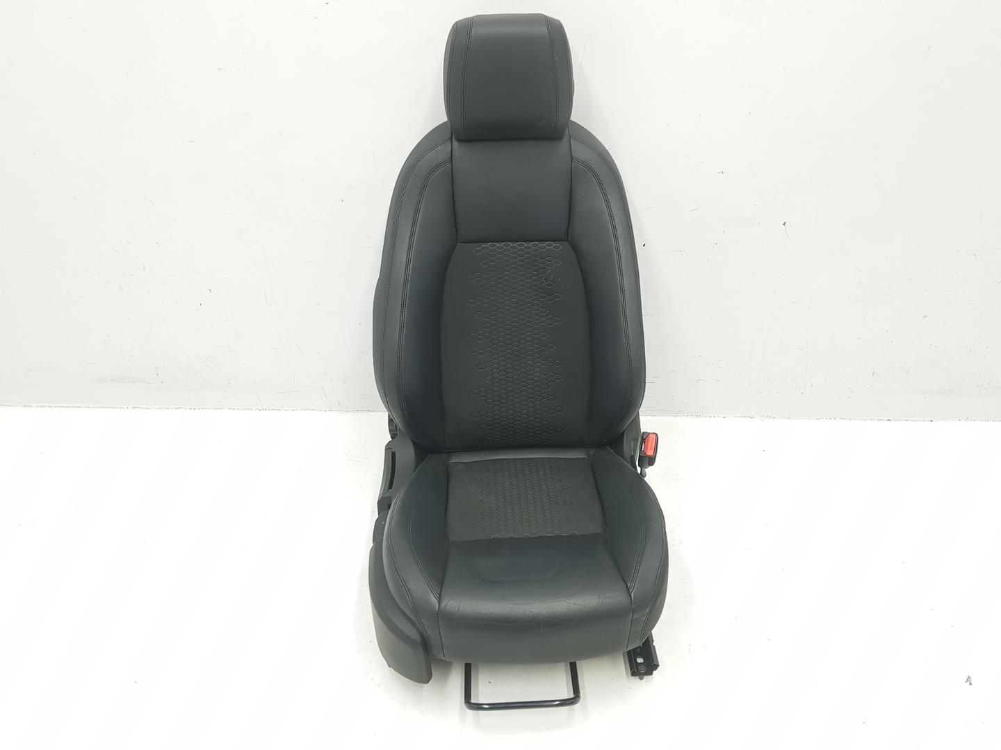 LAND ROVER Discovery Sport 1 generation (2014-2024) Front Right Seat ENCUERO, MANUAL 24213651