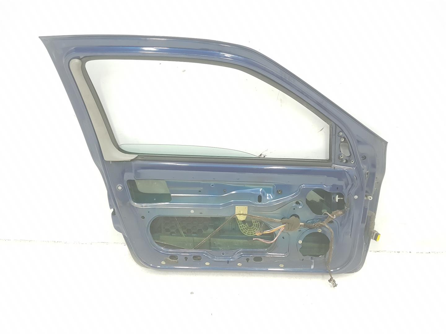 RENAULT Clio 2 generation (1998-2013) Front Left Door 7751469456,7751472464,COLORAZULOSCURO 19879519