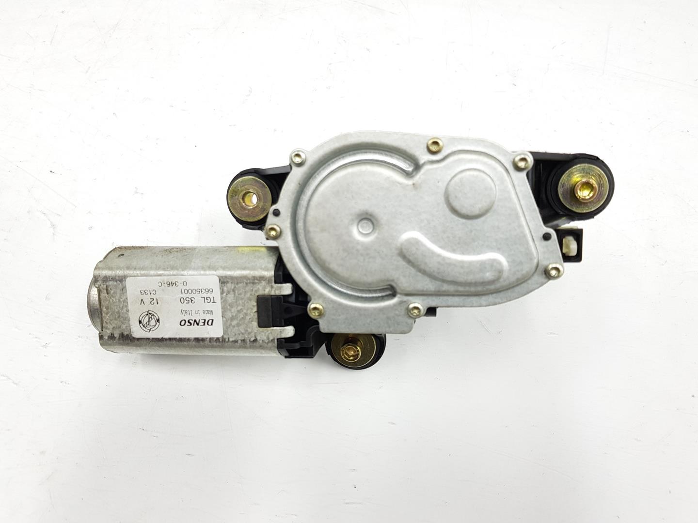 Motor limpia trasero 188A3000 46523867 de Fiat Punto berlina 1999-2002 60 CV - pieza usada