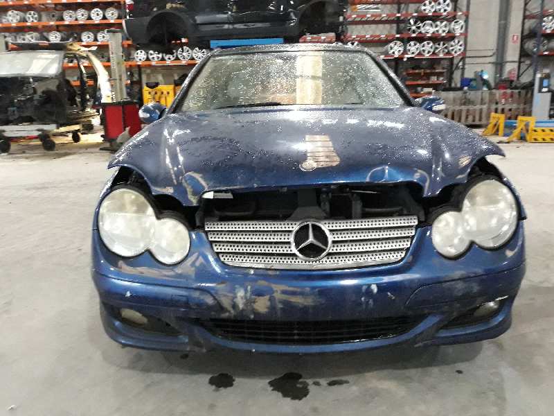 MERCEDES-BENZ C-Class W203/S203/CL203 (2000-2008) Front Right Door A2037200605,A2037200605,COLORAZUL 19579884