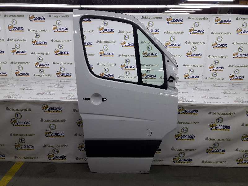 MERCEDES-BENZ Sprinter 2 generation (906) (2006-2018) Передняя правая дверь BLANCA,A9067200105 19608851