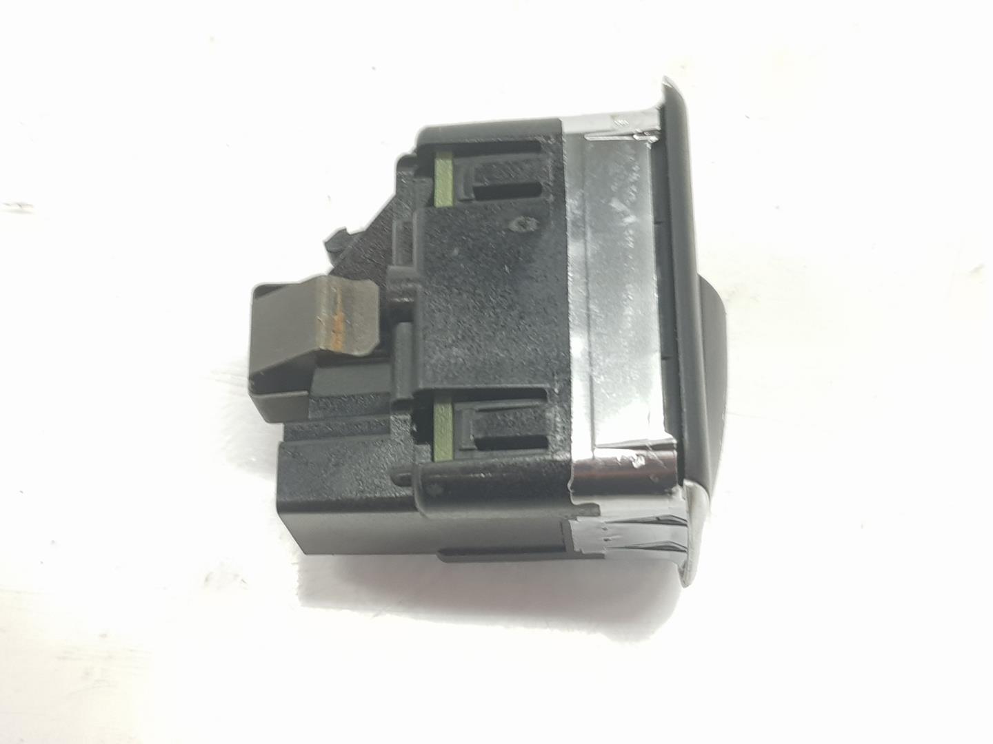 MERCEDES-BENZ C-Class W204/S204/C204 (2004-2015) Front Right Door Window Switch A2049058102, A2049058102, 1141CB2222DL 24156376