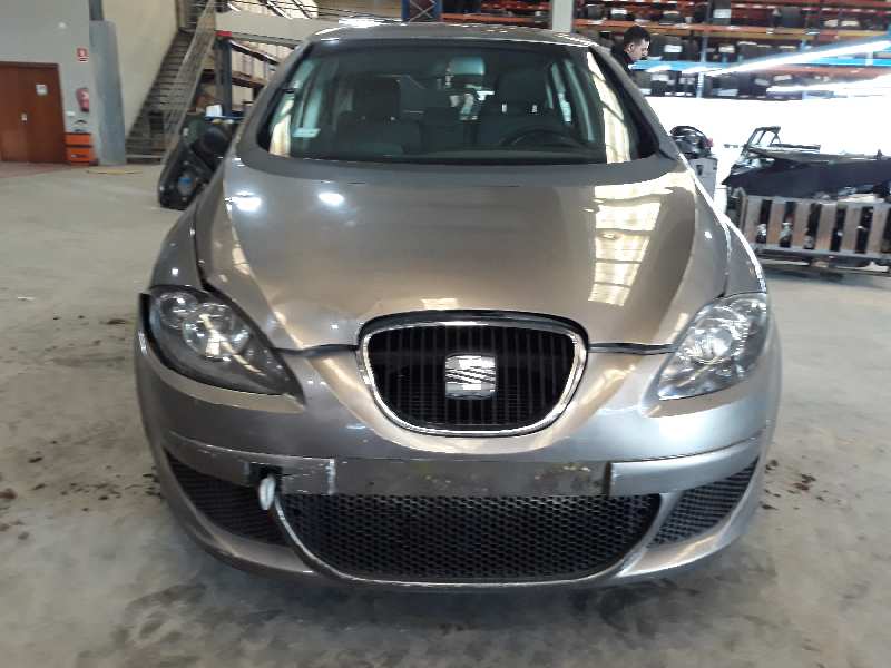 SEAT Toledo 3 generation (2004-2010) Предна лява врата 5P0831055A, 5P0831055A, COLORGRIS 19590091