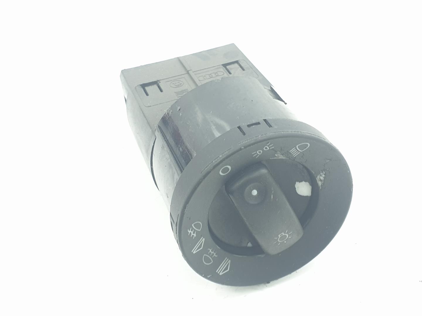 AUDI A4 B7/8E (2004-2008) Headlight Switch Control Unit 8E0941531C, 8E0941531C 24342126