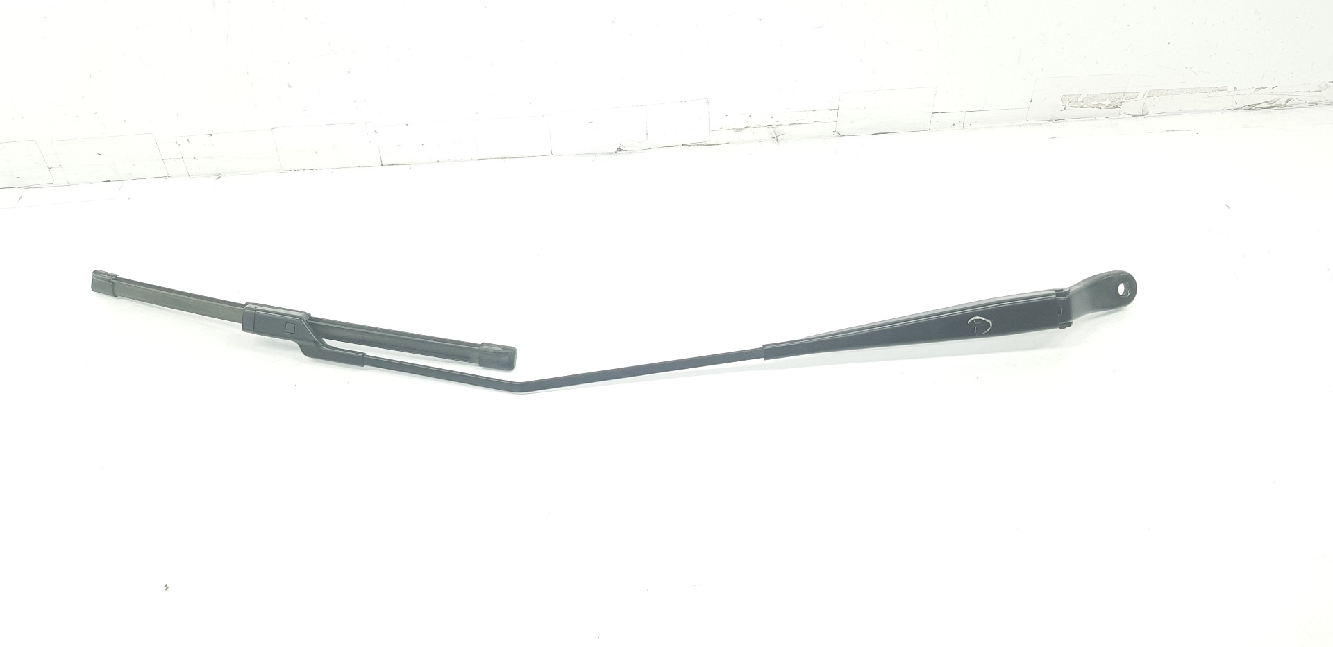 CITROËN C3 2 generation (2009-2016) Front Wiper Arms 1608393380, 1608393380 19888009