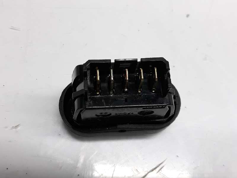 DACIA Sandero 1 generation (2008-2012) Front Left Door Window Switch 8200602227,602227,8200602227 24059918