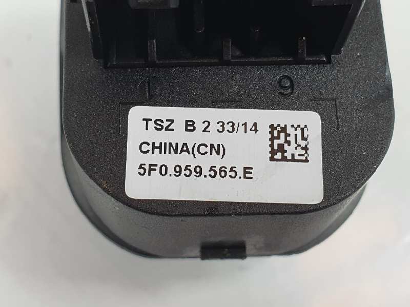 SEAT Leon 3 generation (2012-2020) Other Control Units 5F0959565E, 5F0959565E, 2222DL 19736995