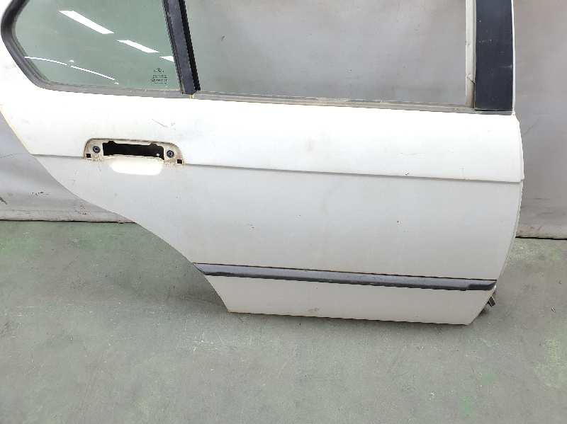 BMW 3 Series E36 (1990-2000) Porte arrière droite 41528185428, 41528185428, BLANCO218 19754786