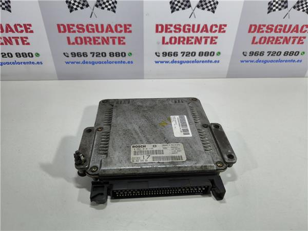 Centralita motor uce 0281010135 de Citroen Saxo (s0, s1) 2000-2003 - pieza usada