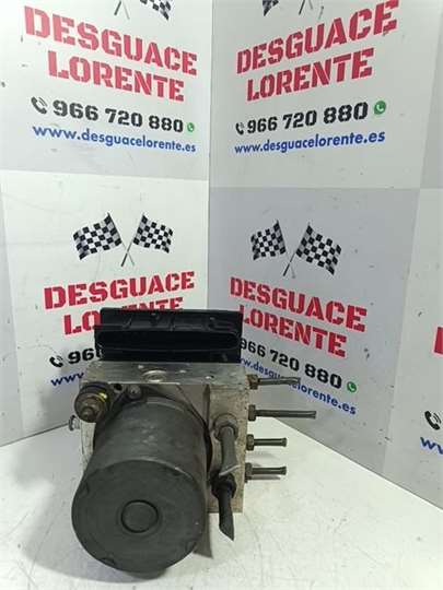 Abs 0265950412 de Toyota Corolla verso (_e12_) 2001-2004 90 CV - pieza usada