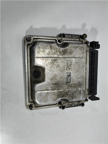 Centralita motor uce 0281010135 de Citroen Saxo (s0, s1) 2000-2003