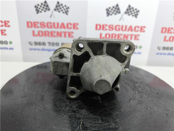 Halter anlasser K4J710 8200082782 de Renault Clio ii fase ii (b/cb0) 2001-2001 98 CV con 200 km - pieza usada