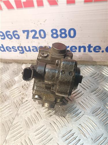 Injection pump 0445010204 de Opel Corsa d (2006->) 2006-0 - pieza usada