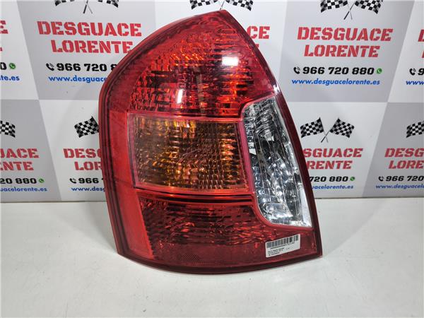 Scheinwerfer hinten links D4FA 020220999000 de Hyundai Accent iii sedán (mc) 2005-2010 110 CV - pieza usada