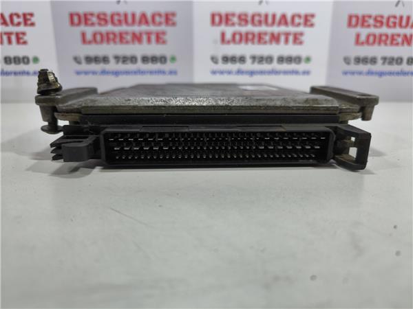 Centralita motor uce 0281010135 de Citroen Saxo (s0, s1) 2000-2003 - pieza usada