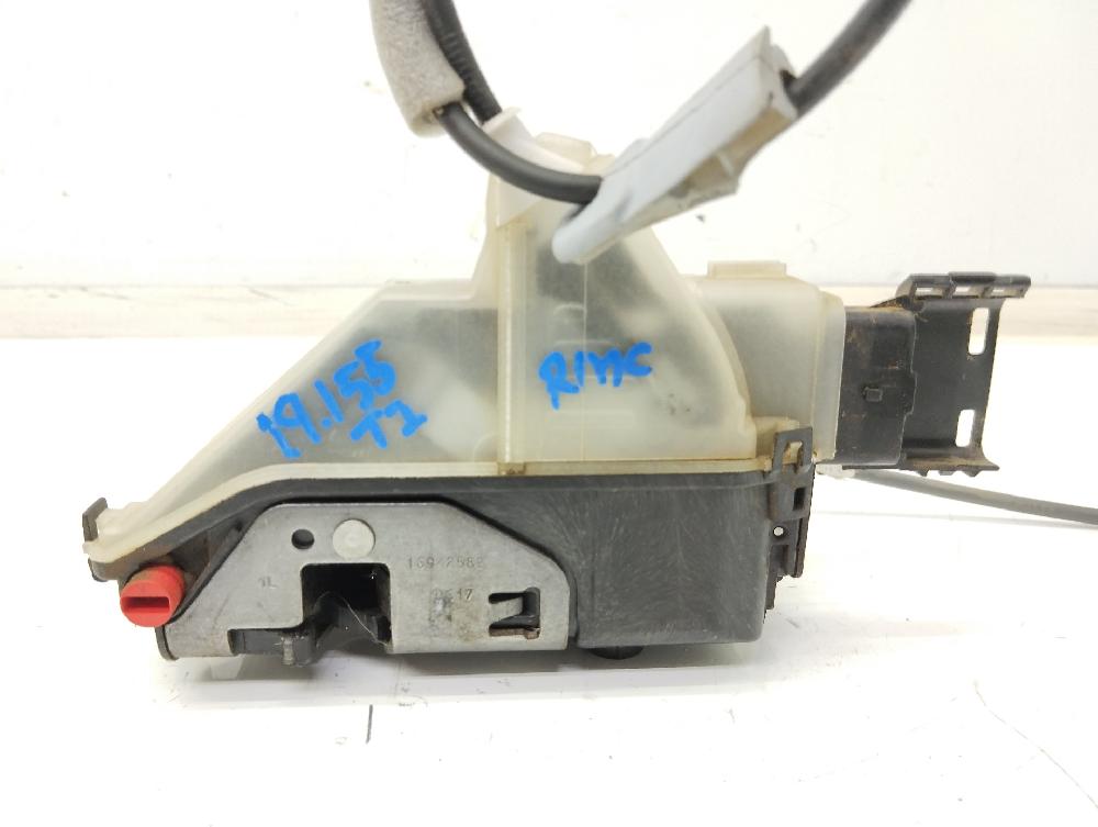 Cerradura puerta trasera izquierda BH01 16943628 de Peugeot 3008 monospace (0u_) 2009-2016 120 CV con 137903 km - pieza usada