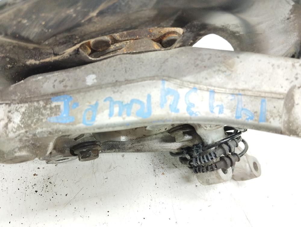 Mangueta delantera izquierda B16DTE 39030299 de Opel Astra k (b16) 2015-0 110 CV - pieza usada
