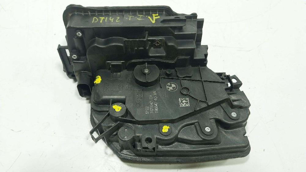 Fecho da porta tras esquerda B47 D20 B 51227281939 de Bmw X5 (f15, f85) 2013-2018 231 CV con 251452 km - pieza usada