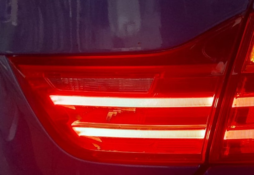 Piloto trasero derecho interior B47 D20 A 63217296102 de Bmw 4 gran coupe (f36) 2014-0 190 CV con 161932 km - pieza usada