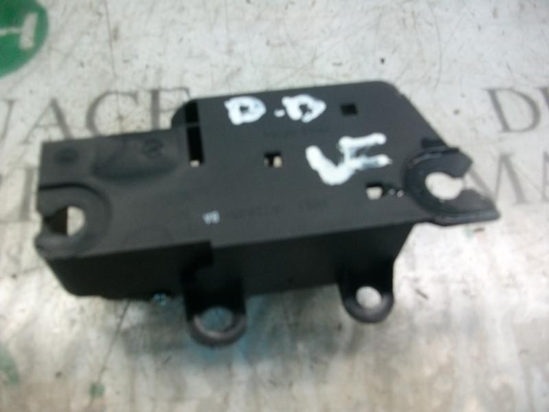 Maneta interior delantera derecha G8DA 1470111 de Ford Focus c-max (dm2) 2003-2007 109 CV - pieza usada