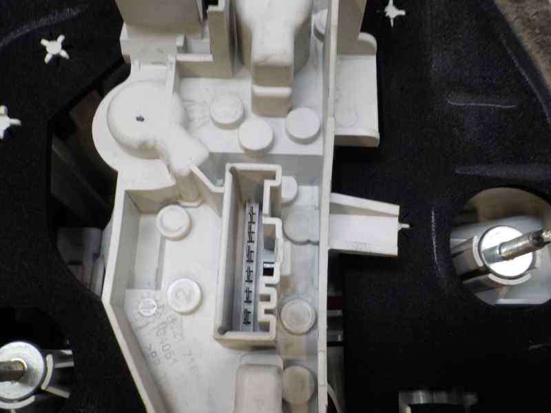 Piloto trasero izquierdo N47D20A 63217164955 de Bmw 1 (e81) 2006-2011 143 CV - pieza usada
