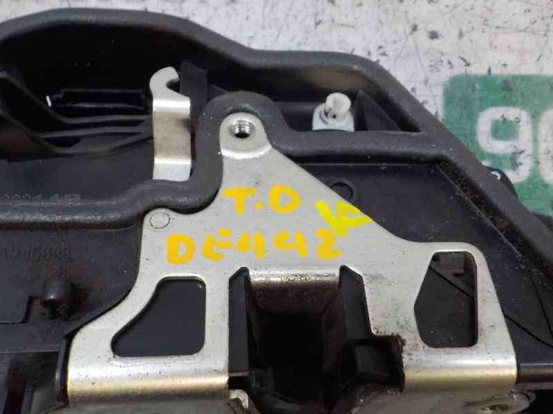 Cerradura puerta trasera derecha N47D20A 51227202148 de Bmw 1 (e81) 2006-2011 143 CV - pieza usada