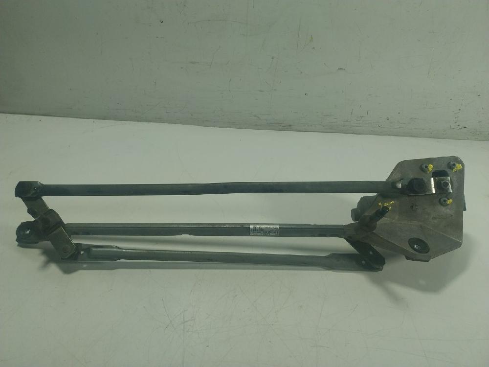 Front windscreen wiper motor UFDA 1709010 de Ford Kuga i 2008-2012 140 CV