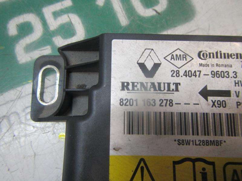 Boîtier air bag K9K 8201163278 de Dacia Sandero (bs_) 2008-2013 68 CV con 124519 km - pieza usada
