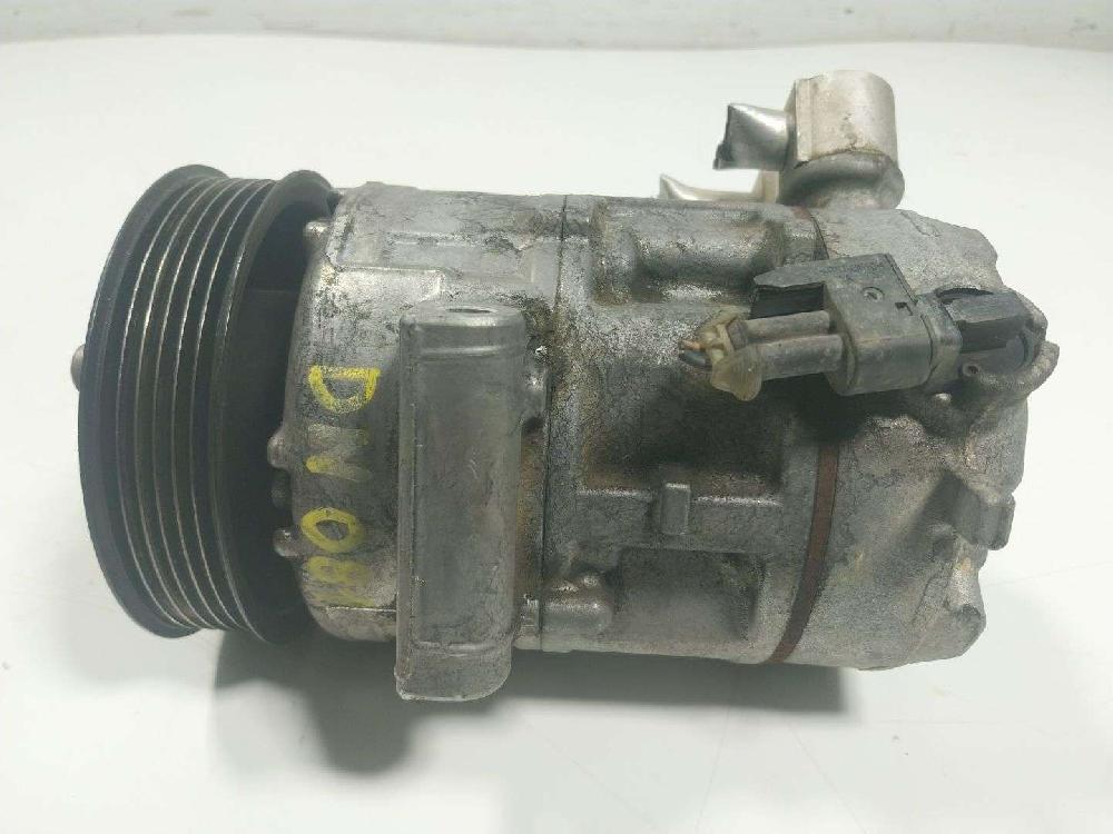 Compressor de ar condicionado B13DTC 95518238 de Opel Corsa e (x15) 2014-2022 75 CV con 199874 km - pieza usada