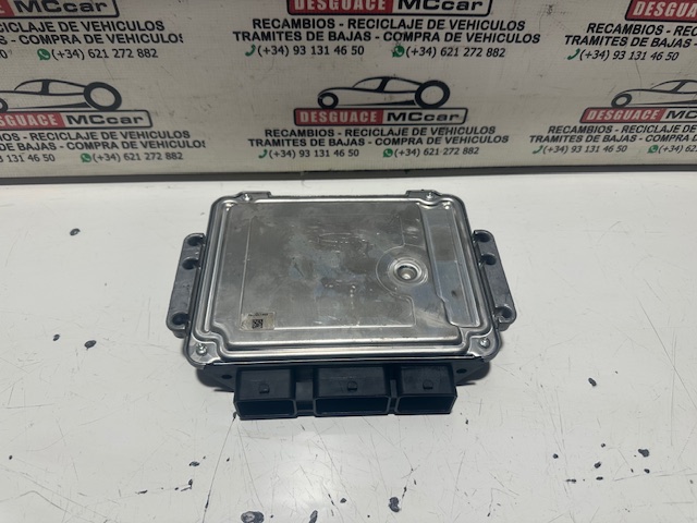 Switchboard engine uce 0281011701 de Ford C-max (dm2) 2007-2010 90 CV - pieza usada