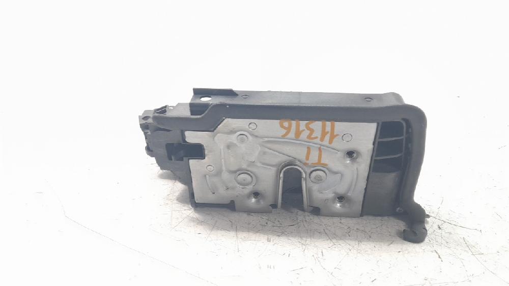 Rear door lock lh B37C15A 51227281939 de Bmw 2 active tourer (f45) 2013-0 116 CV con 136452 km